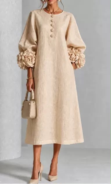 Rosélia – Robe Midi Fleurie à Boutons Délicats