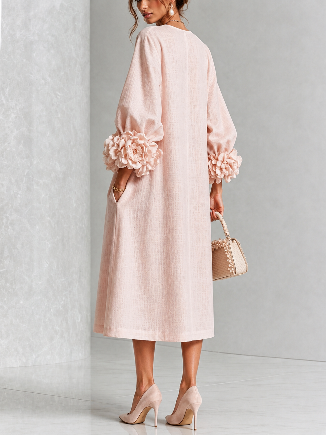Rosélia – Robe Midi Fleurie à Boutons Délicats